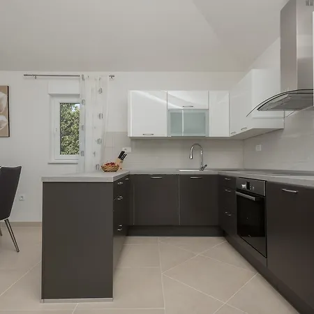 Mladen * Podgora (Split-Dalmatia)